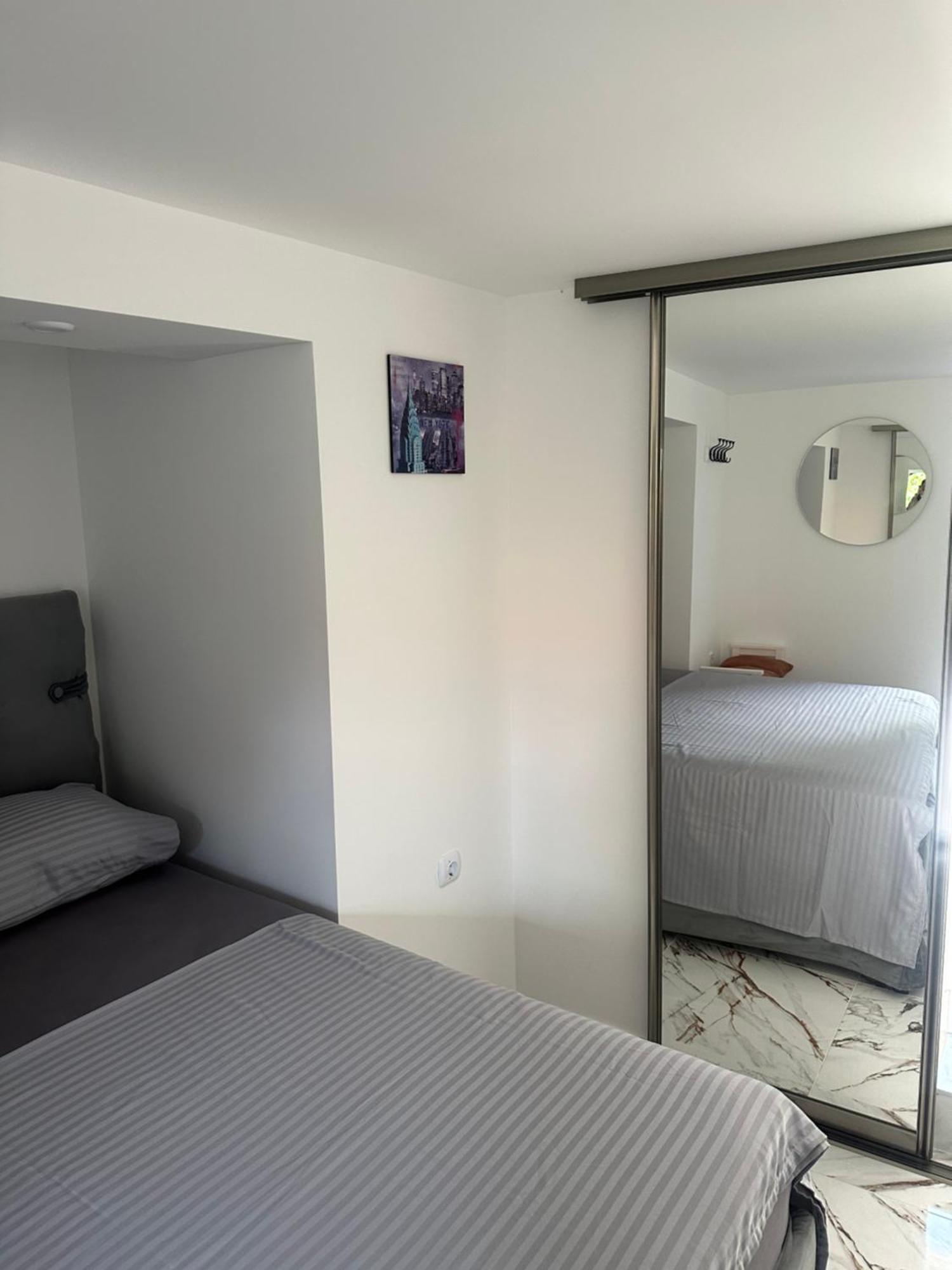 Apartman Lili Cetinje Exterior photo